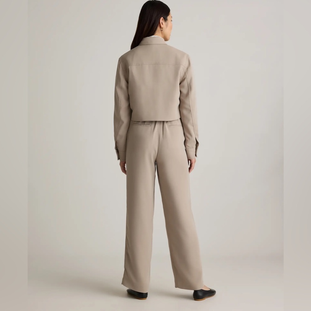 🛑NOT FOR SALE 🛑SOLD🛑Quince Women's Cropped Jacket Beige Blazer Sz Medium - Picture 2 of 14